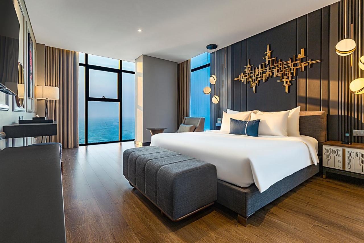 Peninsula Hotel Danang Exterior photo