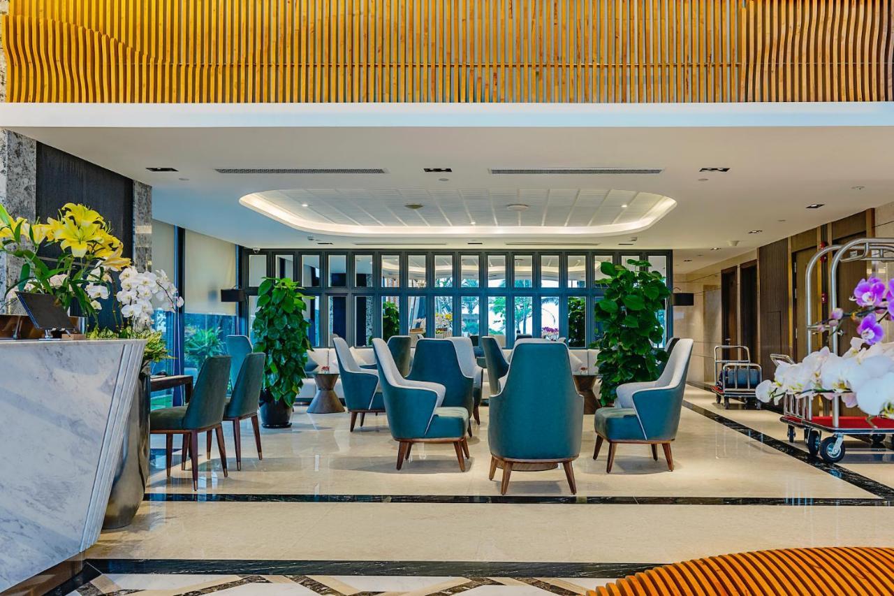 Peninsula Hotel Danang Exterior photo