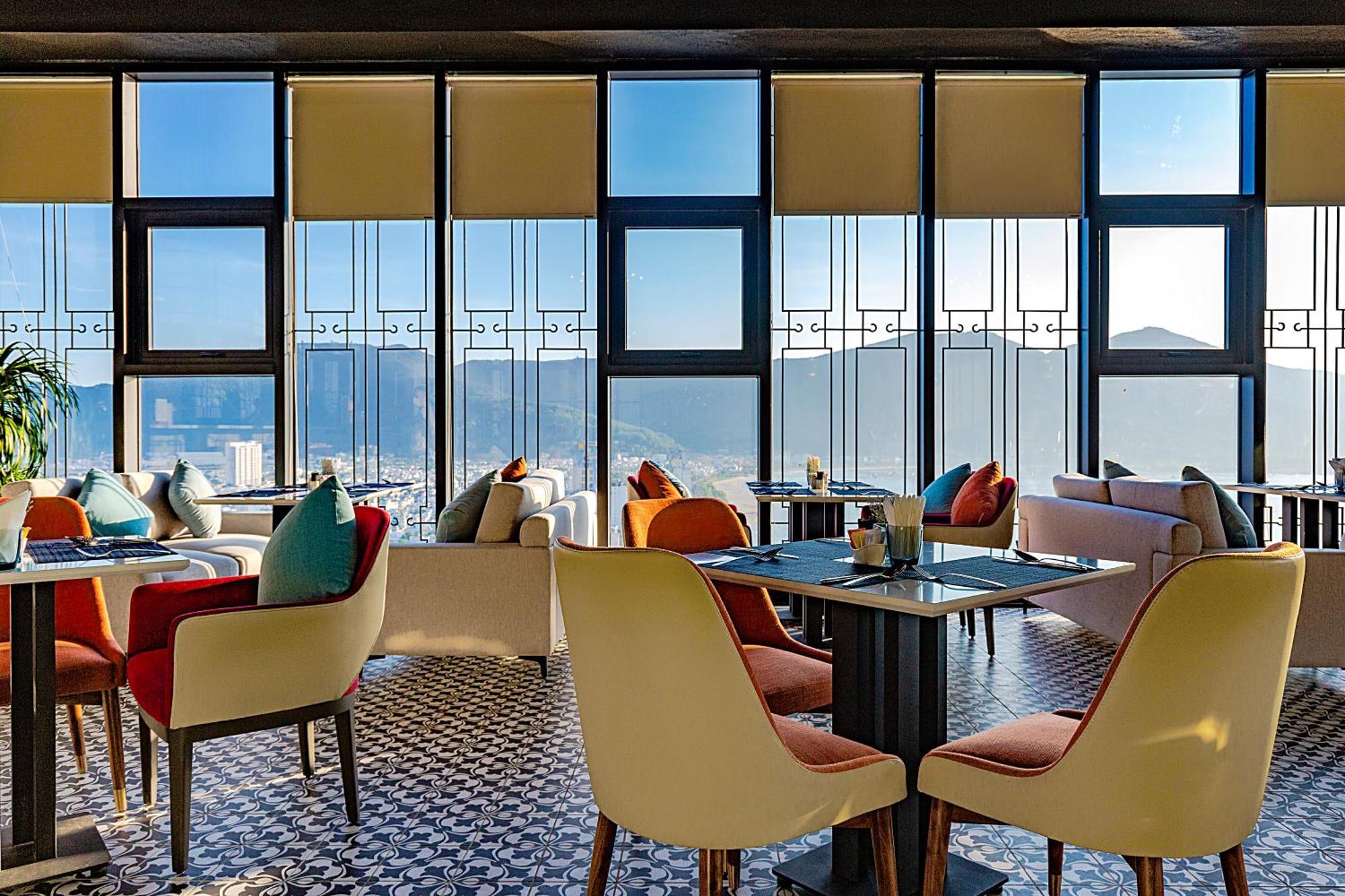 Peninsula Hotel Danang Exterior photo